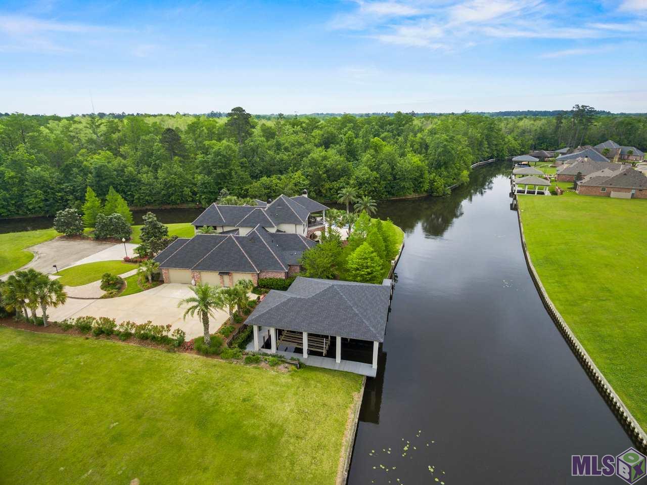 21541 Dolphin Court Springfield, LA 70462 - Photo 29 of 31