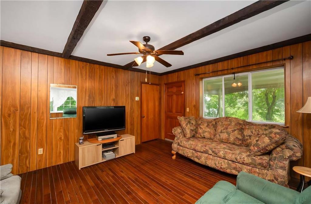 411 Harmony Road Baden, PA 15005 - Photo 11 of 20 Gallery Image 11