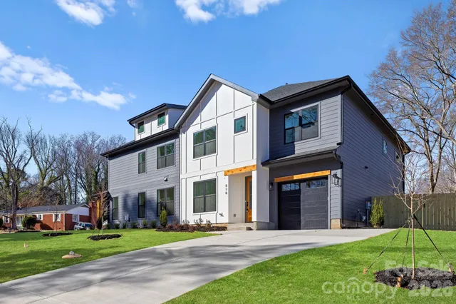 $599,000 | 818 Yellowstone Drive, Charlotte, NC 28208