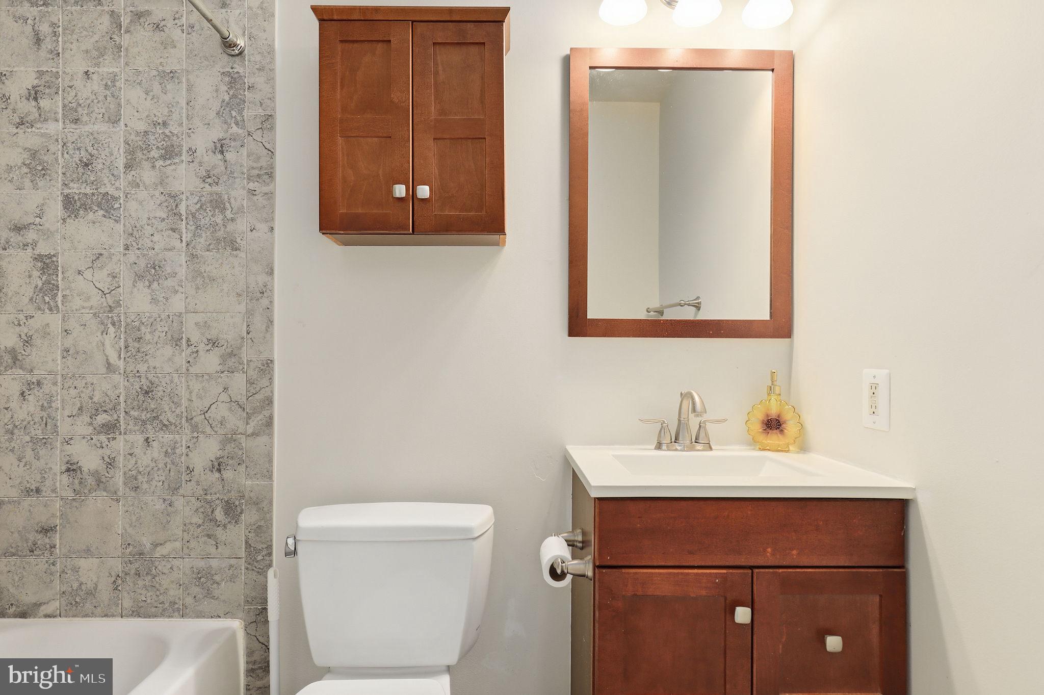 24312 Log House Road Gaithersburg, MD 20882 - Photo 14 of 40 Gallery Image 14