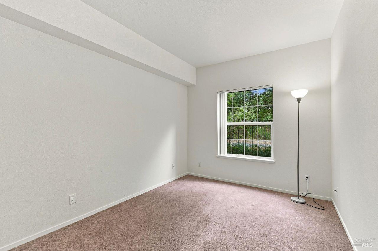 2420 Edgewater Drive, Unit 15 Santa Rosa, CA 95407 - Photo 16 of 25 Gallery Image 16