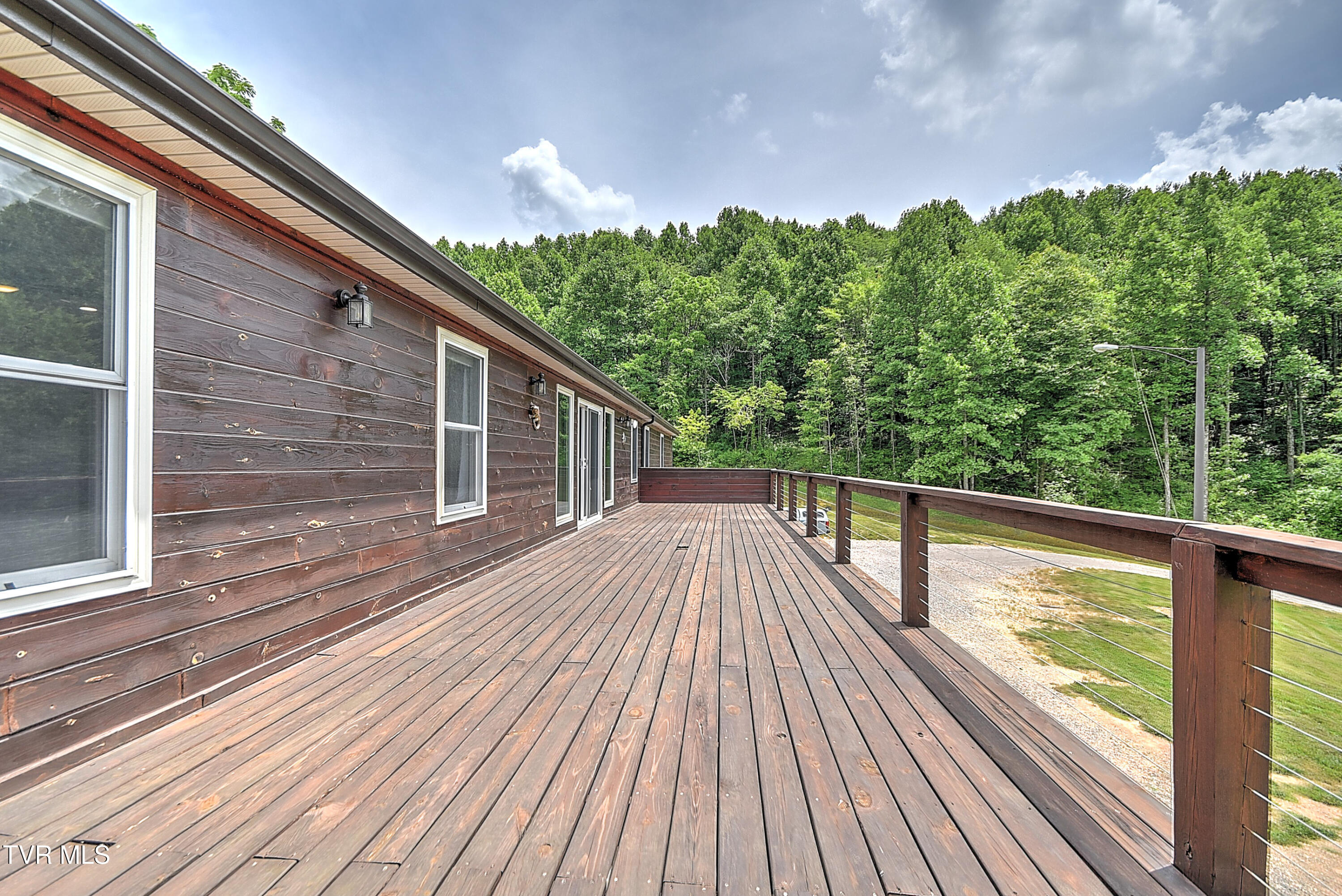 4125 Pine Orchard Road Butler, TN 37640 - Photo 8 of 86 4125 Pine Orchard LC-5