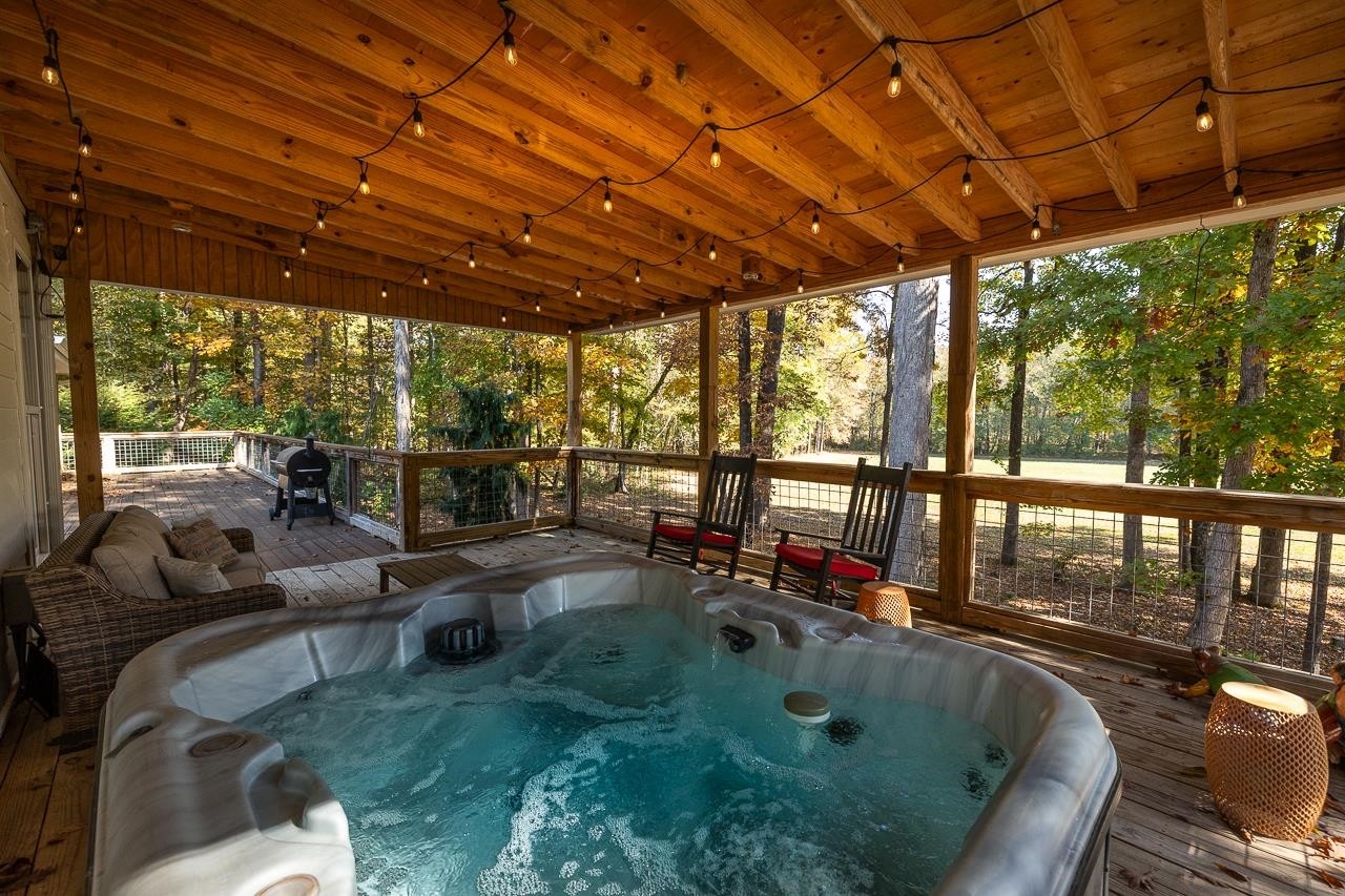 570 Wildwood Road Eads, TN 38028 - Photo 27 of 38 a view of a chairs and table in patio