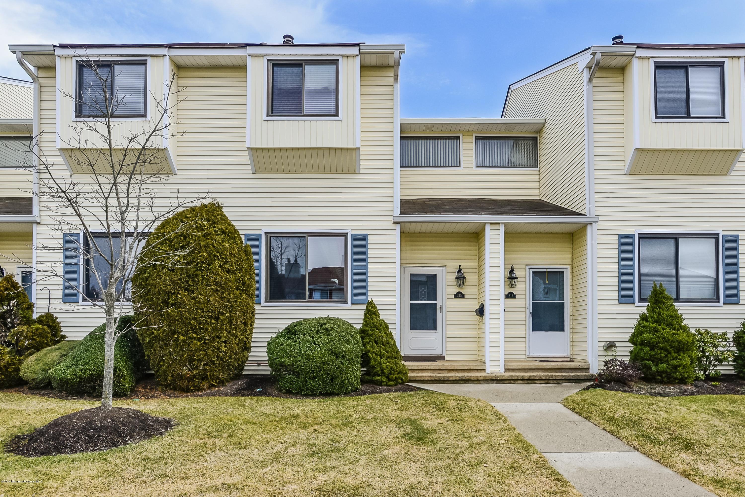 315 Middlewood Road Middletown, NJ 07748 - Photo 1 of 25 001_Front
