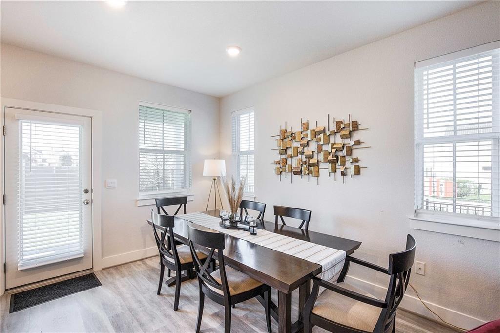 7500 Burnham Place Austin, TX 78744 - Photo 5 of 24