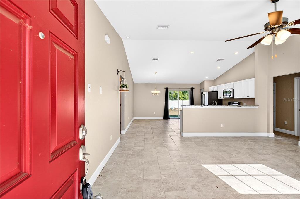 501 Marion Oaks Golf Road Ocala, FL 34473 - Photo 3 of 33 a view of a living room