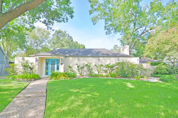 $386,000 | 4247 Crownwood Drive, Seabrook, TX 77586