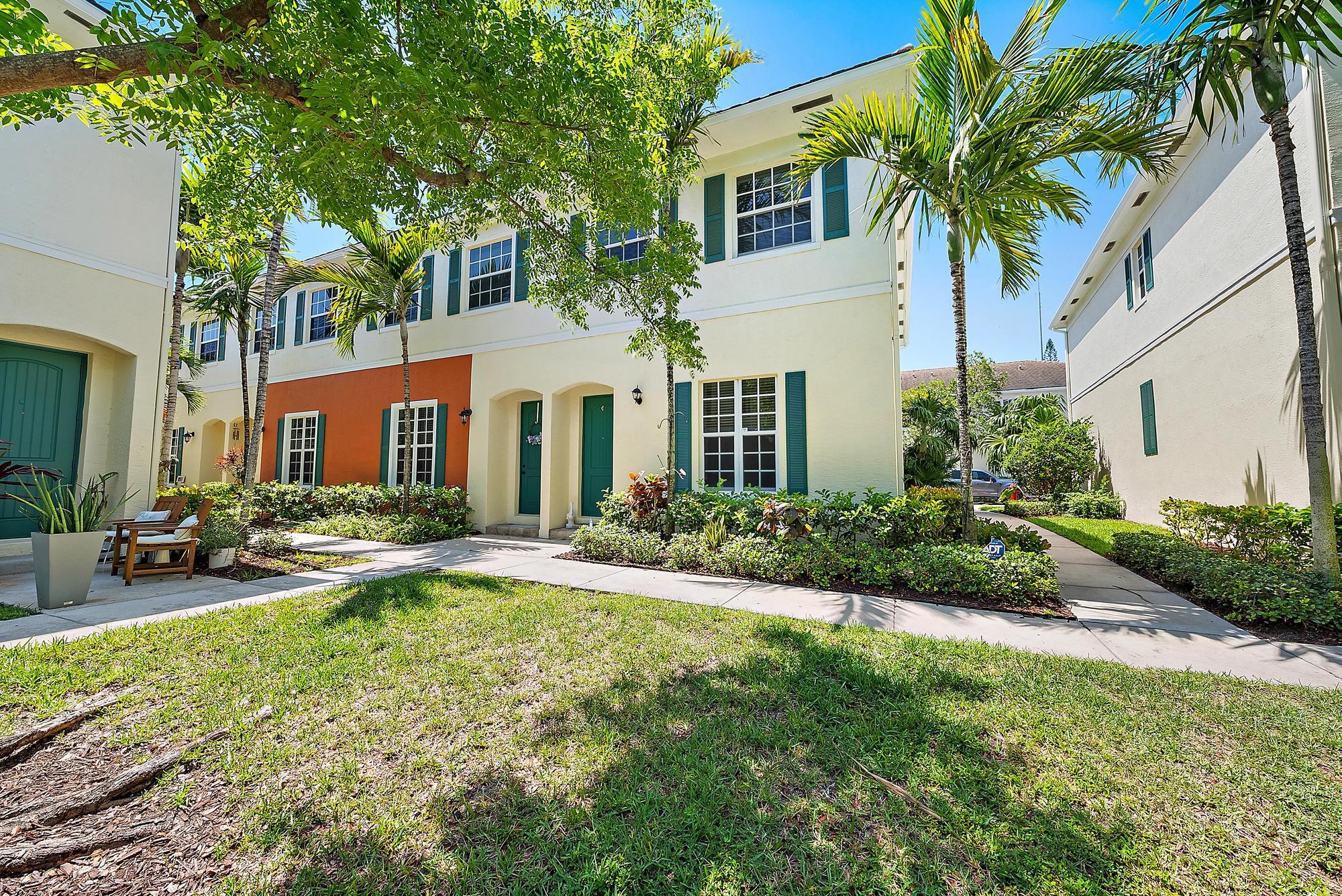259 Southwest 7th Court Pompano Beach, FL 33060 - Photo 2 of 20 259 SW 7th Ct-15
