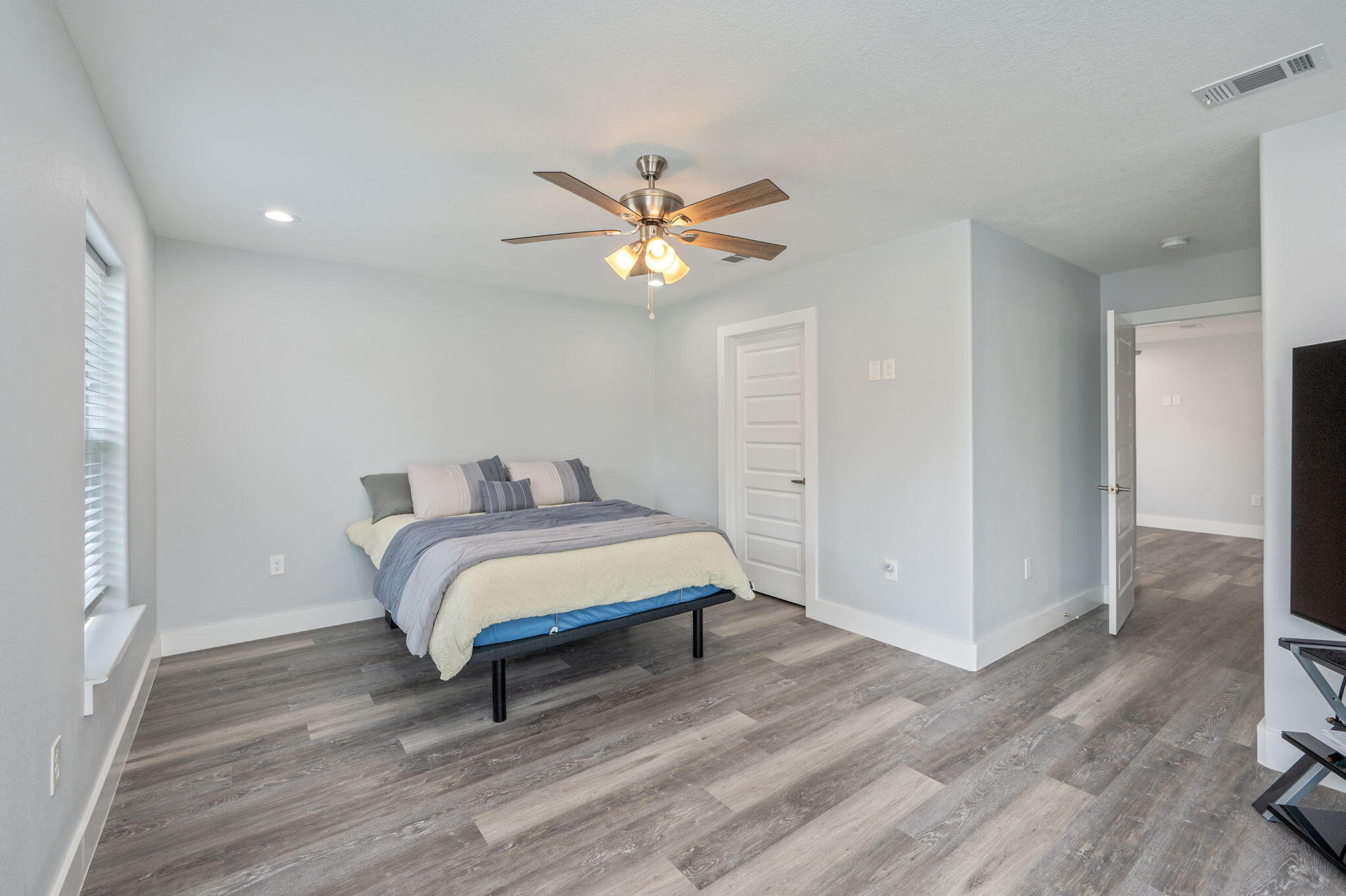 4516 Hermosa Road Crestview, FL 32539 - Photo 41 of 53 41-web-or-mls-4516-hermosa-rd