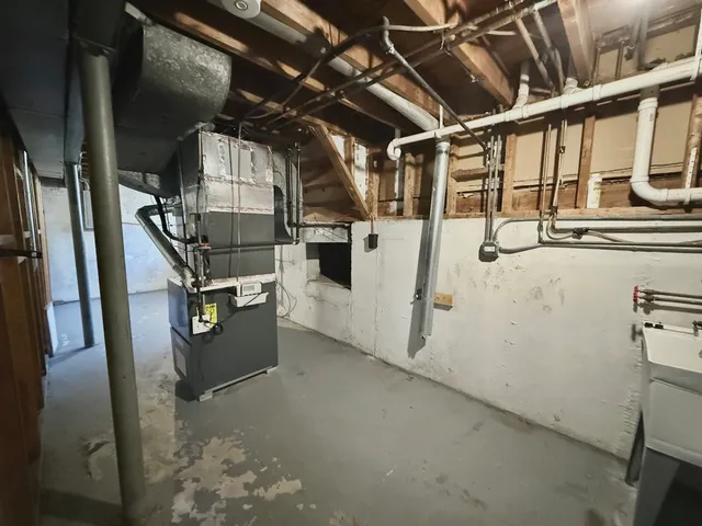 $199,000 | 15530 University Avenue, Dolton, IL 60419