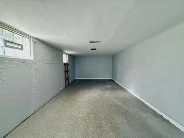 $172,000 | 15530 University Avenue, Dolton, IL 60419