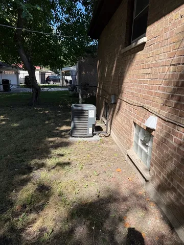 $199,000 | 15530 University Avenue, Dolton, IL 60419