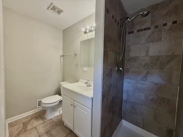 $172,000 | 15530 University Avenue, Dolton, IL 60419