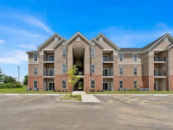 $219,900 | 134 Harmony Mdws Court, O'Fallon, MO 63368