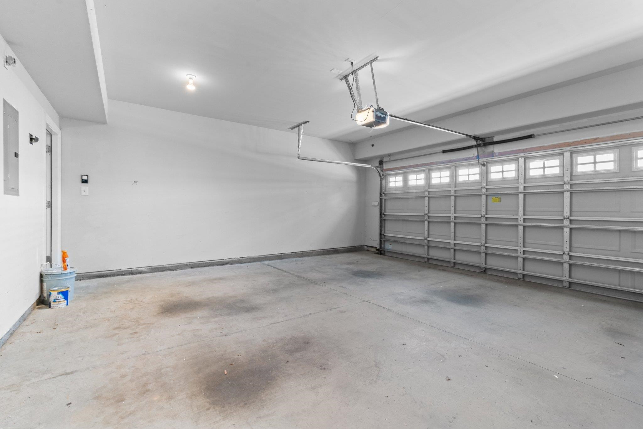 10321 Sablewood Drive, Unit 109 Raleigh, NC 27617 - Photo 32 of 47 a view of a garage