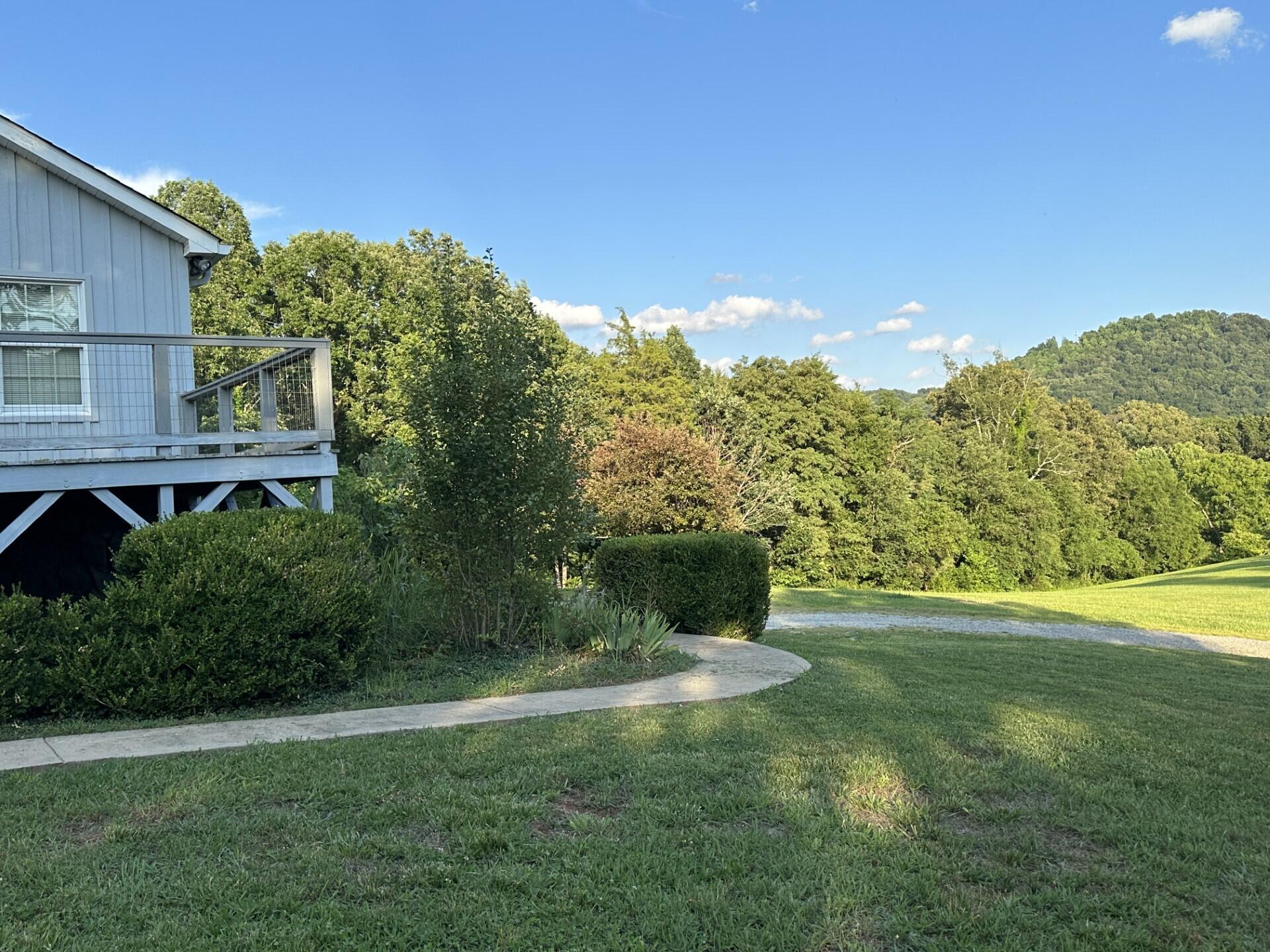 237 Cedar Creek Road Greeneville, TN 37743 - Photo 60 of 99 thumbnail_IMG_1100