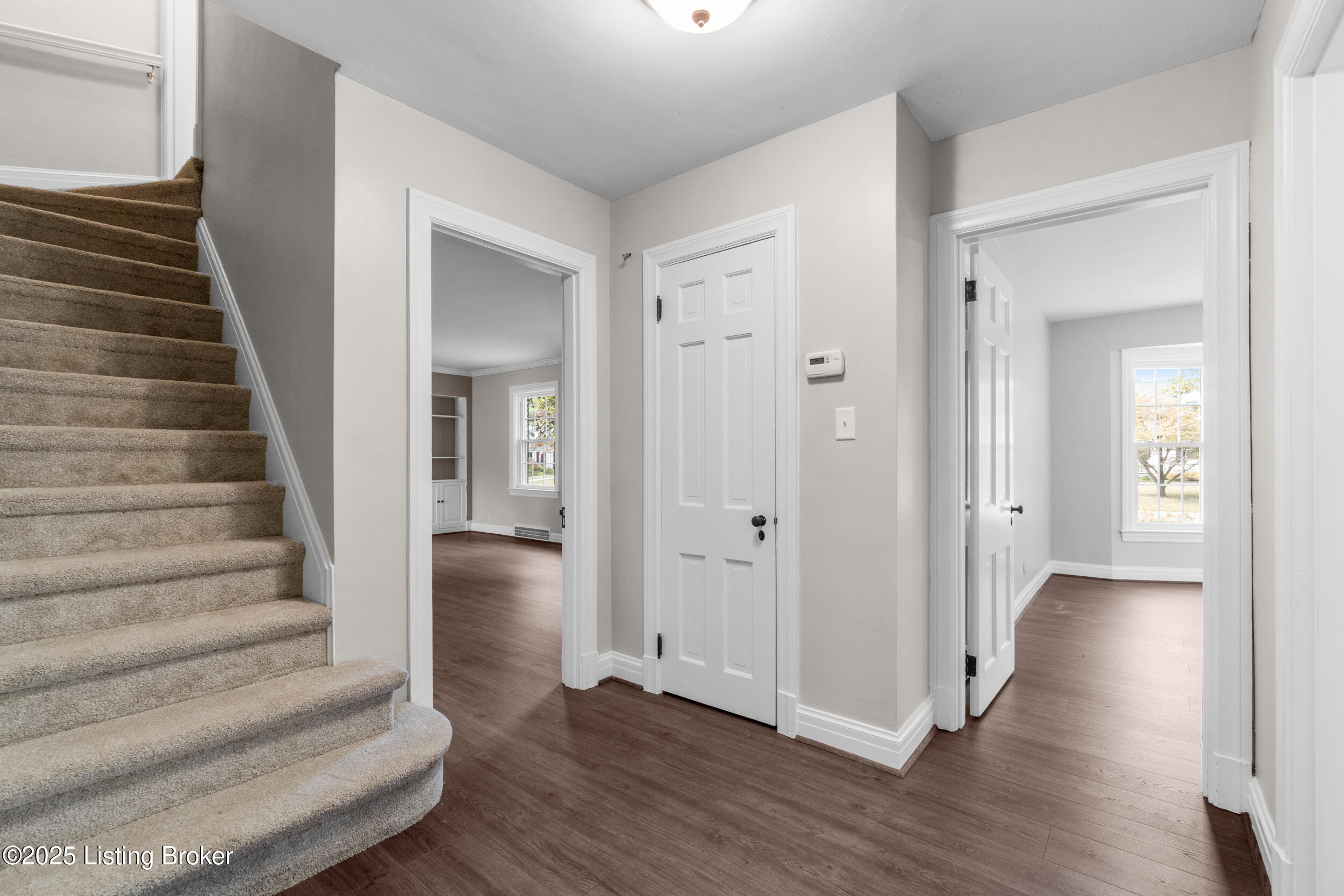 201 Don Allen Road Richlawn, KY 40207 - Photo 22 of 46 Hallway