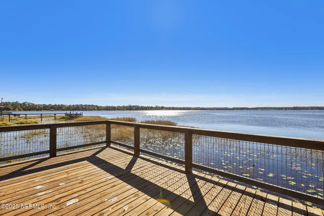 a view of wooden floor with a city view