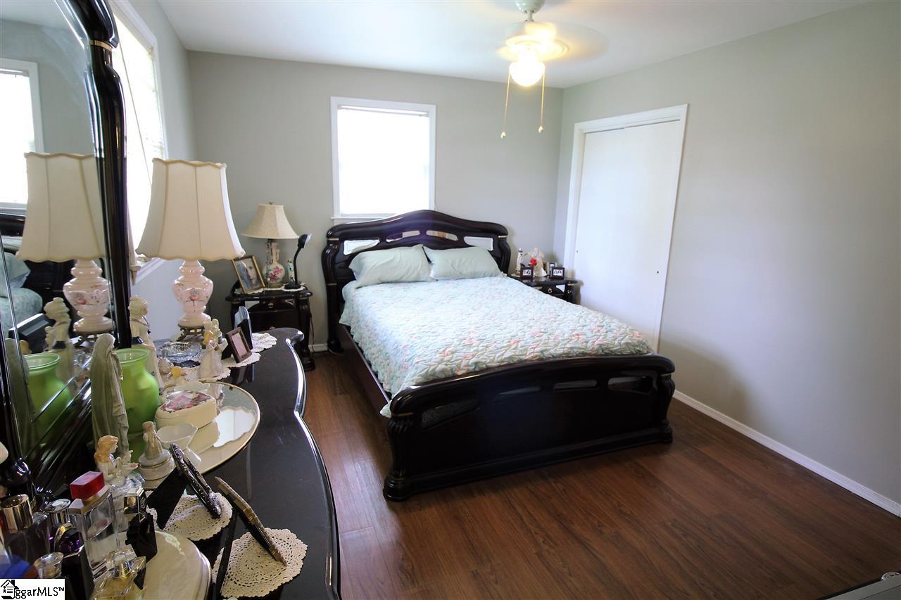 3219 Fork Shoals Road Simpsonville, SC 29680 - Photo 17 of 24