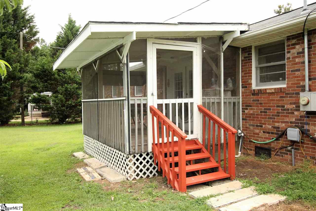 3219 Fork Shoals Road Simpsonville, SC 29680 - Photo 20 of 24