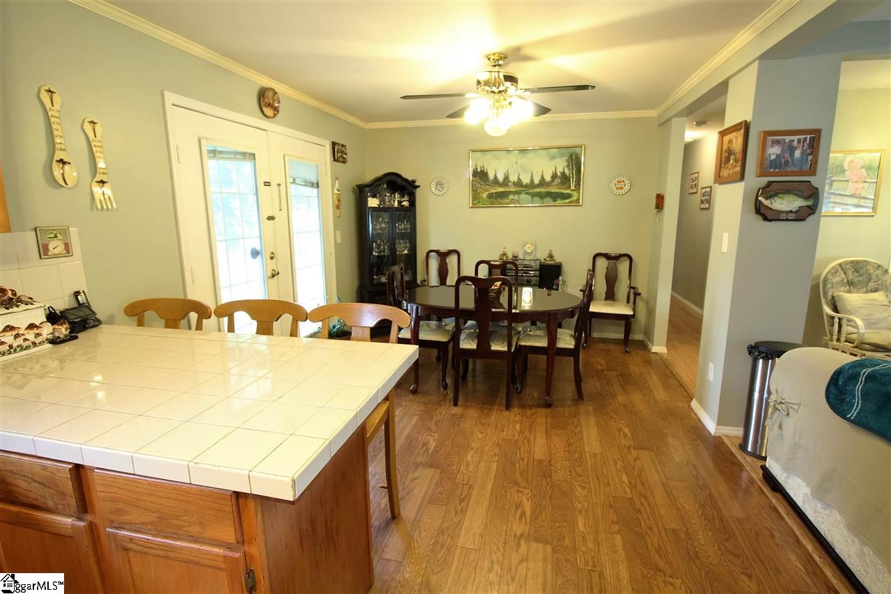 3219 Fork Shoals Road Simpsonville, SC 29680 - Photo 6 of 24