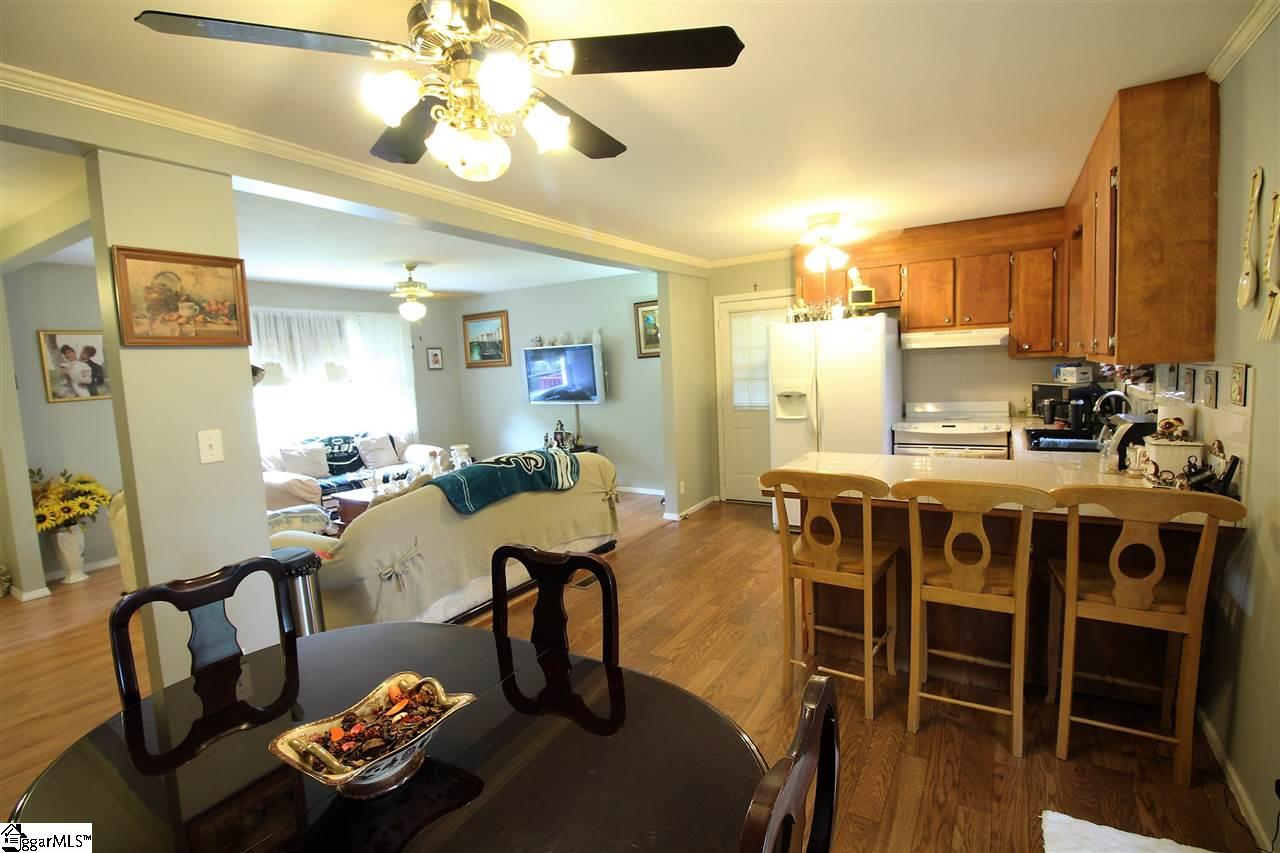 3219 Fork Shoals Road Simpsonville, SC 29680 - Photo 7 of 24