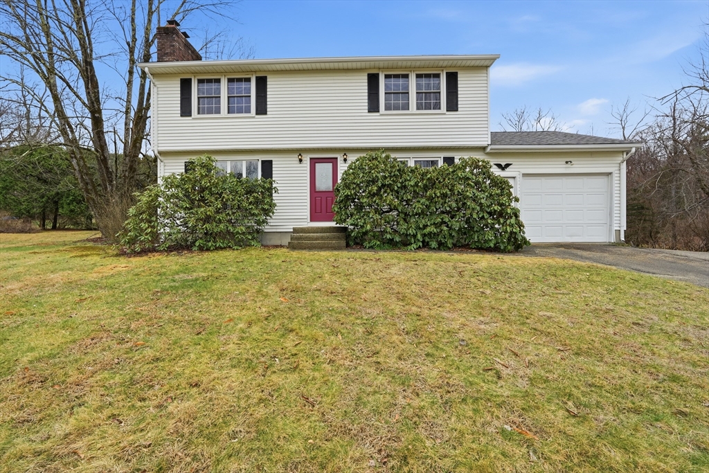 82 Stagecoach Road Amherst, MA 01002 - Photo 1 of 31 Gallery Image 1