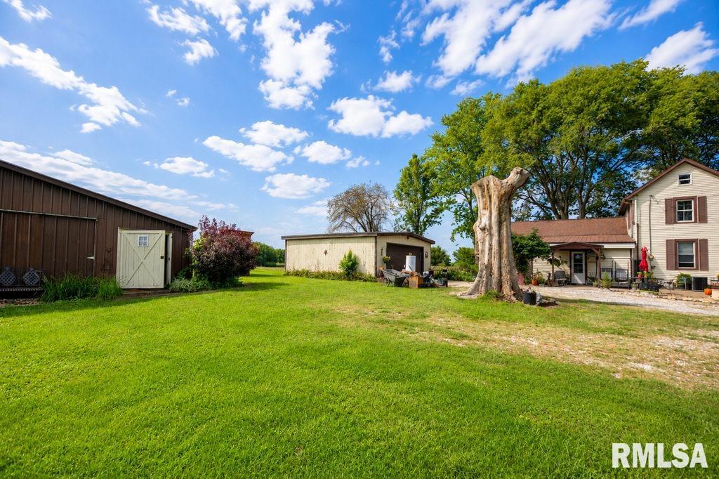 19639 Bennett Road Pekin, IL 61554 - Photo 39 of 55 Gallery Image 39