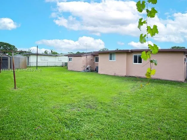 $560,000 | 3811 Northwest 174th Street, Miami Gardens, FL 33055