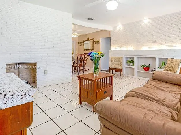 $560,000 | 3811 Northwest 174th Street, Miami Gardens, FL 33055