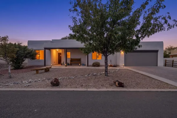 $425,000 | 508 Avenida Los Suenos, Bernalillo, NM 87004
