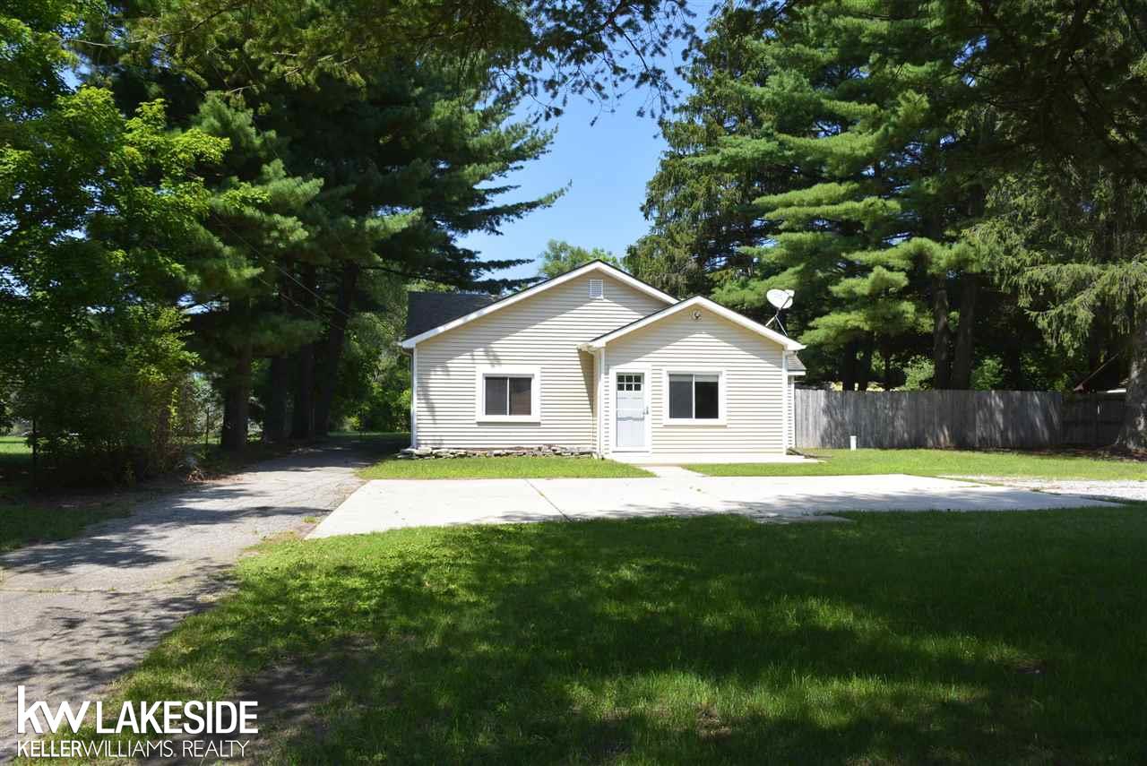 18989 29 Mile Road Ray, MI 48096 - Photo 1 of 23