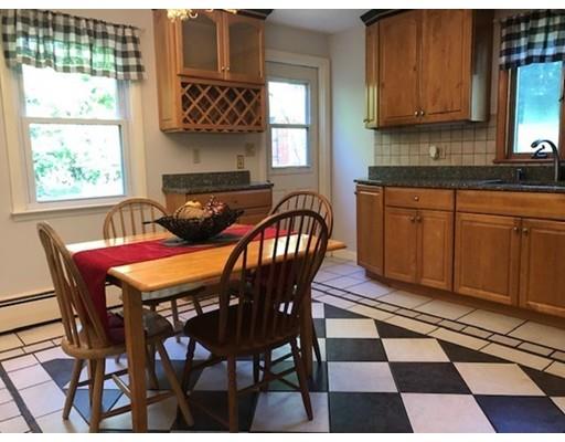 39 Lovett Road Oxford, MA 01540 - Photo 12 of 27 Gallery Image 12