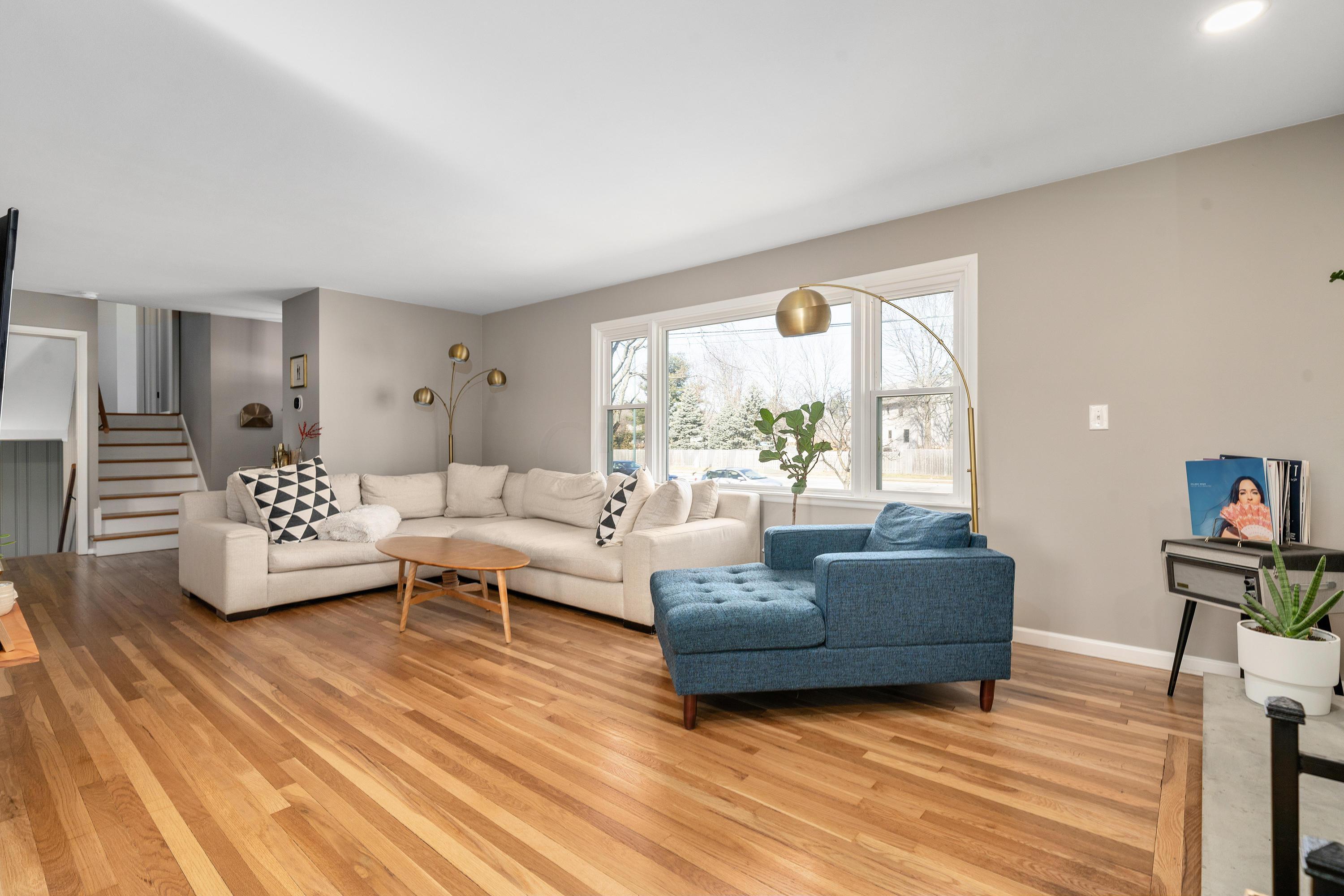 455 County Line Road Westerville, OH 43081 - Photo 7 of 55 Gallery Image 7