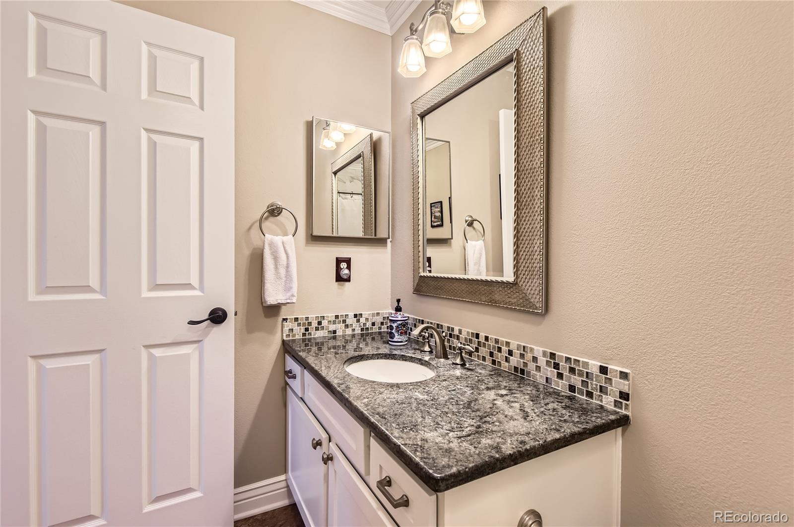 702 Windmill Place Highlands Ranch, CO 80126 - Photo 17 of 27 Gallery Image 17
