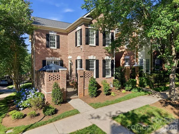 $725,000 | 203 Caldwell Lane, Davidson, NC 28036