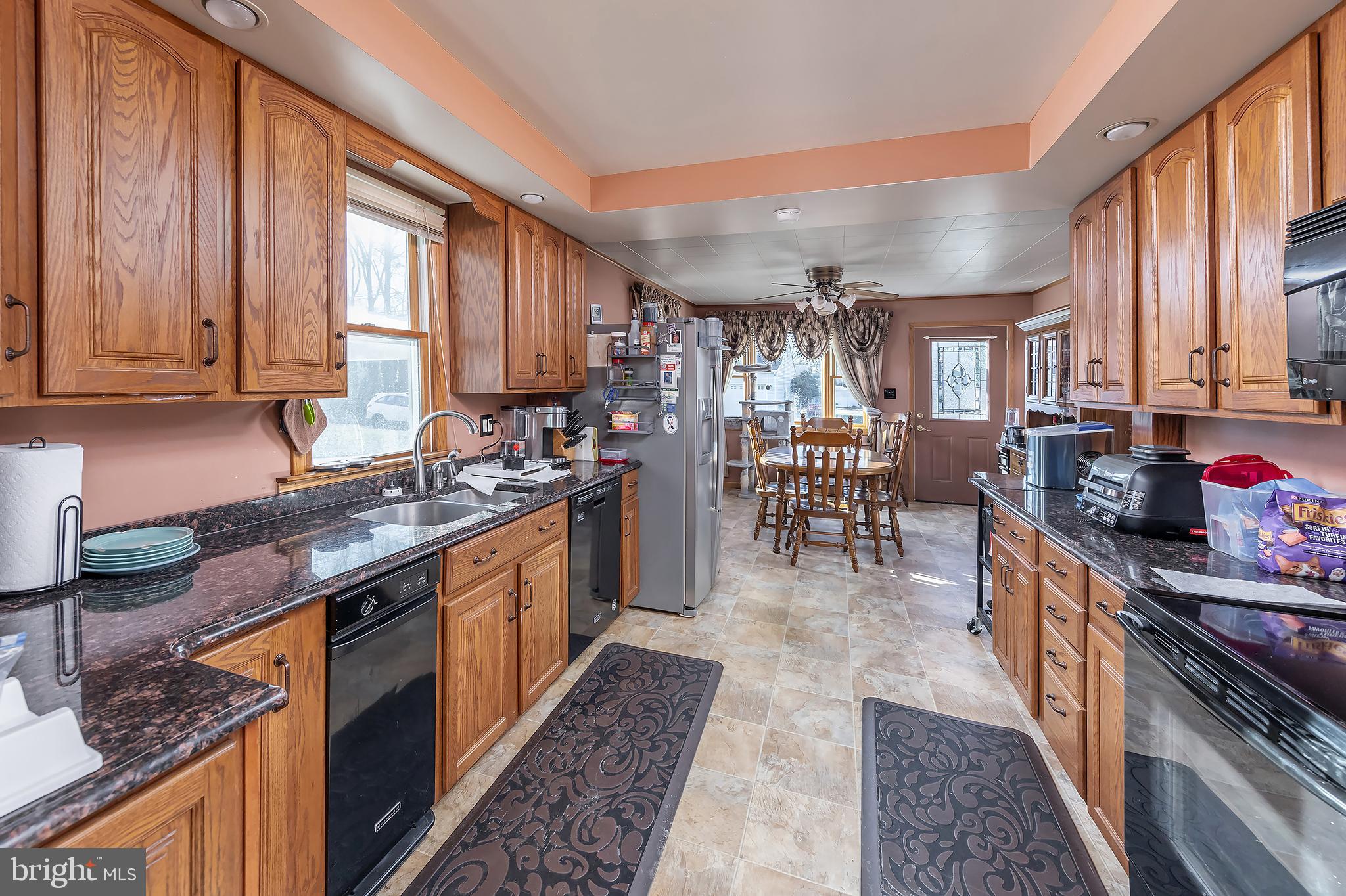 88 Rutgers Road Pennsville, NJ 08070 - Photo 3 of 23 Kitchen