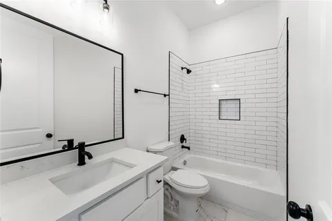 $1,599 | 8506 Wileyvale Road, Unit A, Houston, TX 77016