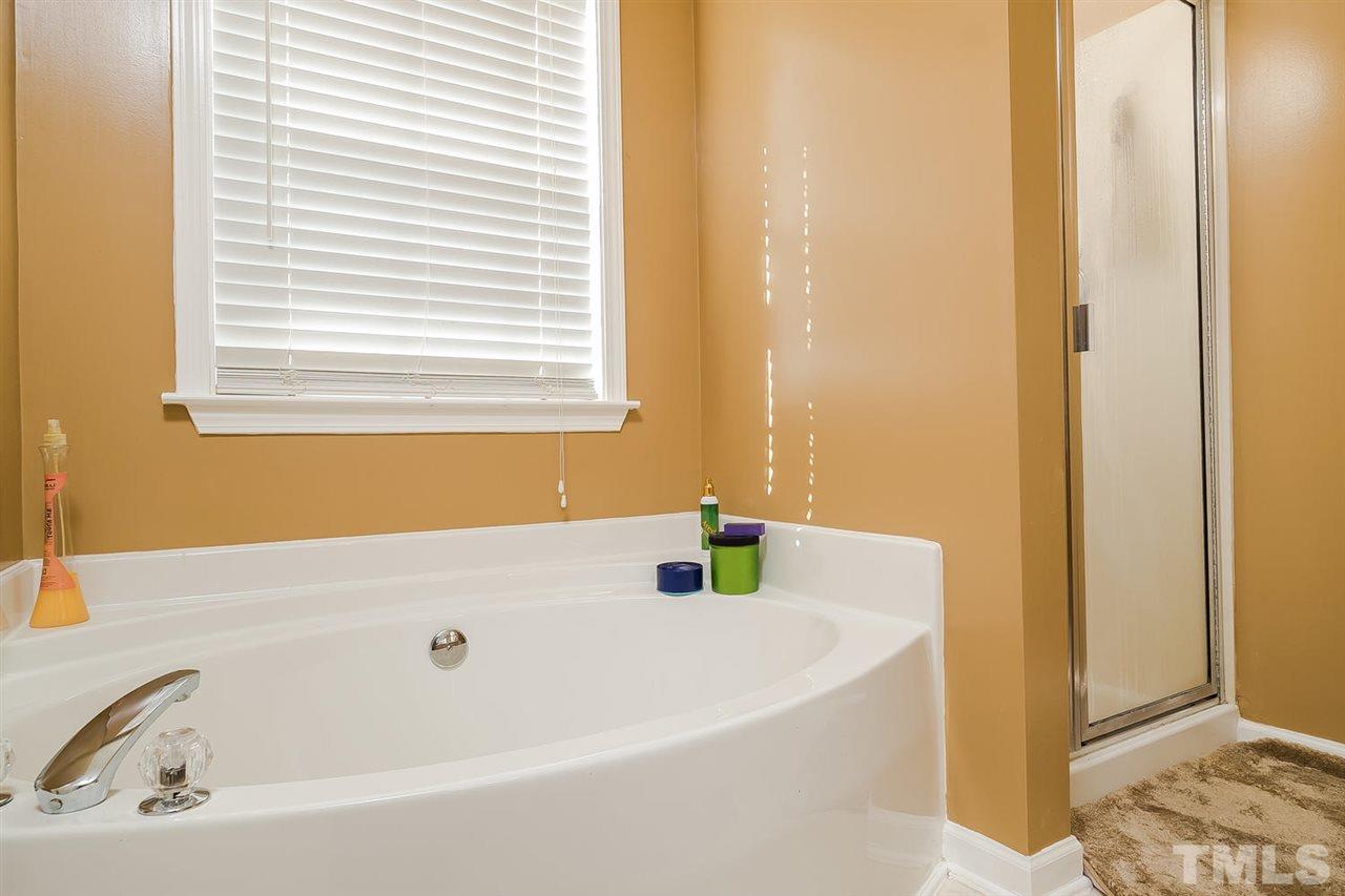 4353 Cardinal Grove Boulevard Raleigh, NC 27616 - Photo 19 of 25