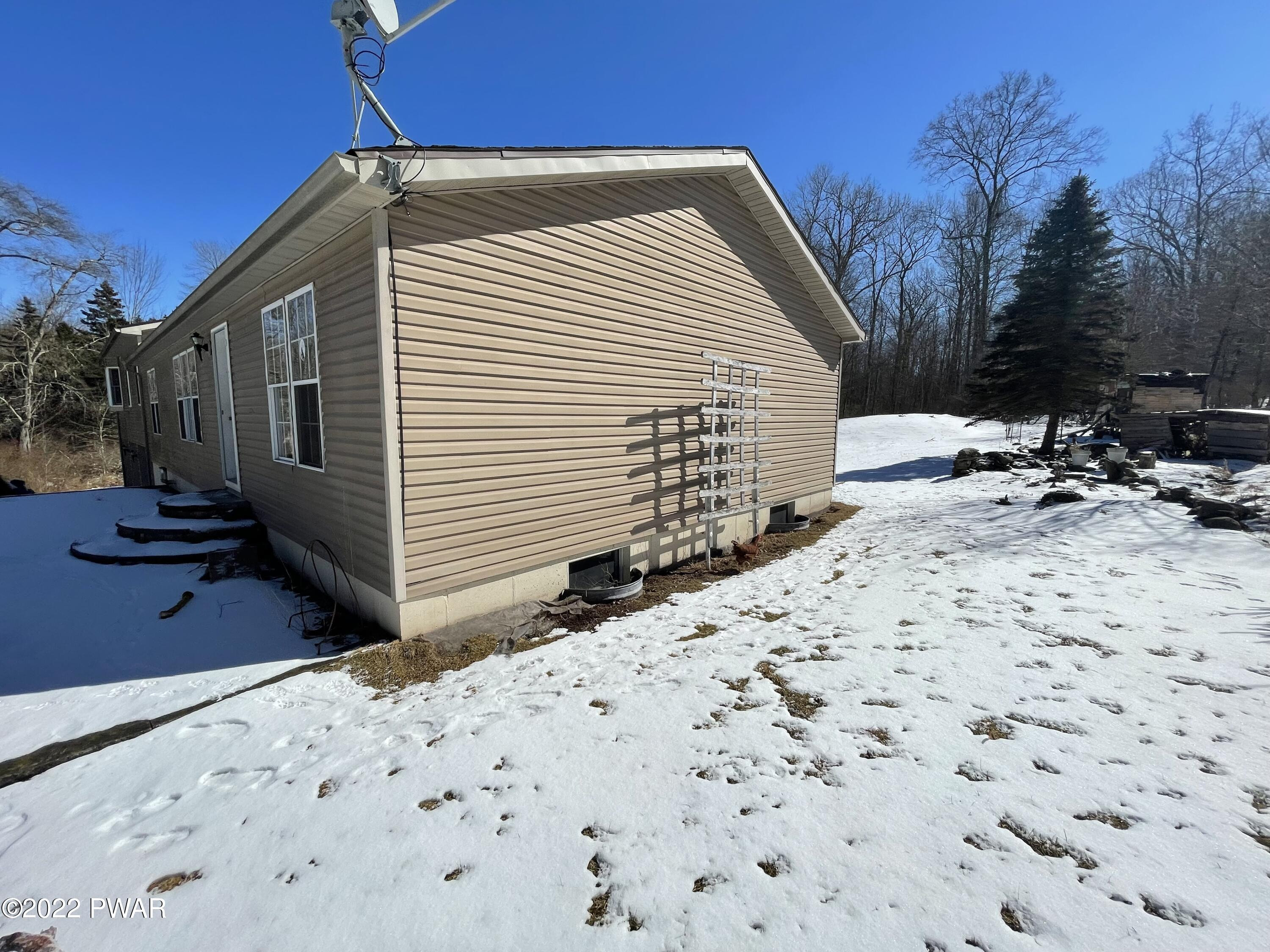 128 Franks Road Hawley, PA 18428 - Photo 24 of 25 IMG_2071