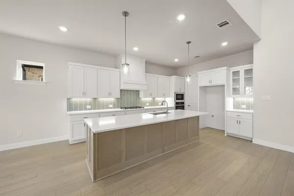 $627,325 | 609 Bunchberry Street, Justin, TX 76247