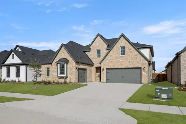 $627,325 | 609 Bunchberry Street, Justin, TX 76247