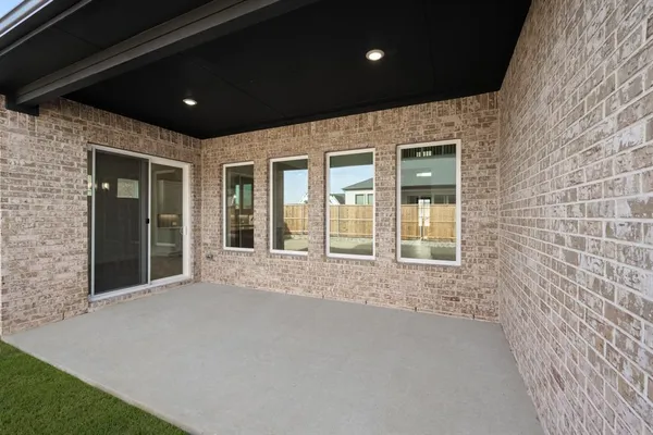 $627,325 | 609 Bunchberry Street, Justin, TX 76247