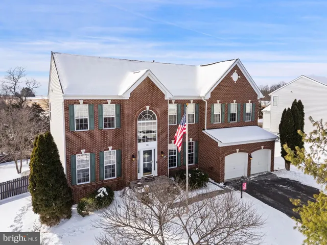 $530,000 | 374 Rustling Leaf Place, Kearneysville, WV 25430