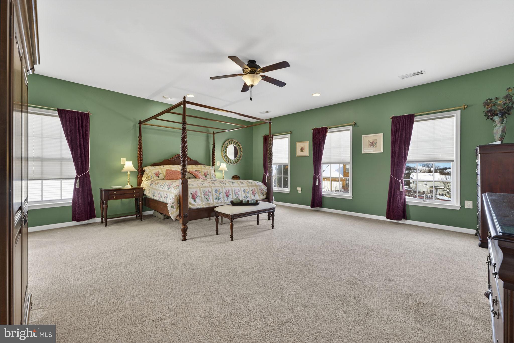 374 Rustling Leaf Place Kearneysville, WV 25430 - Photo 8 of 86