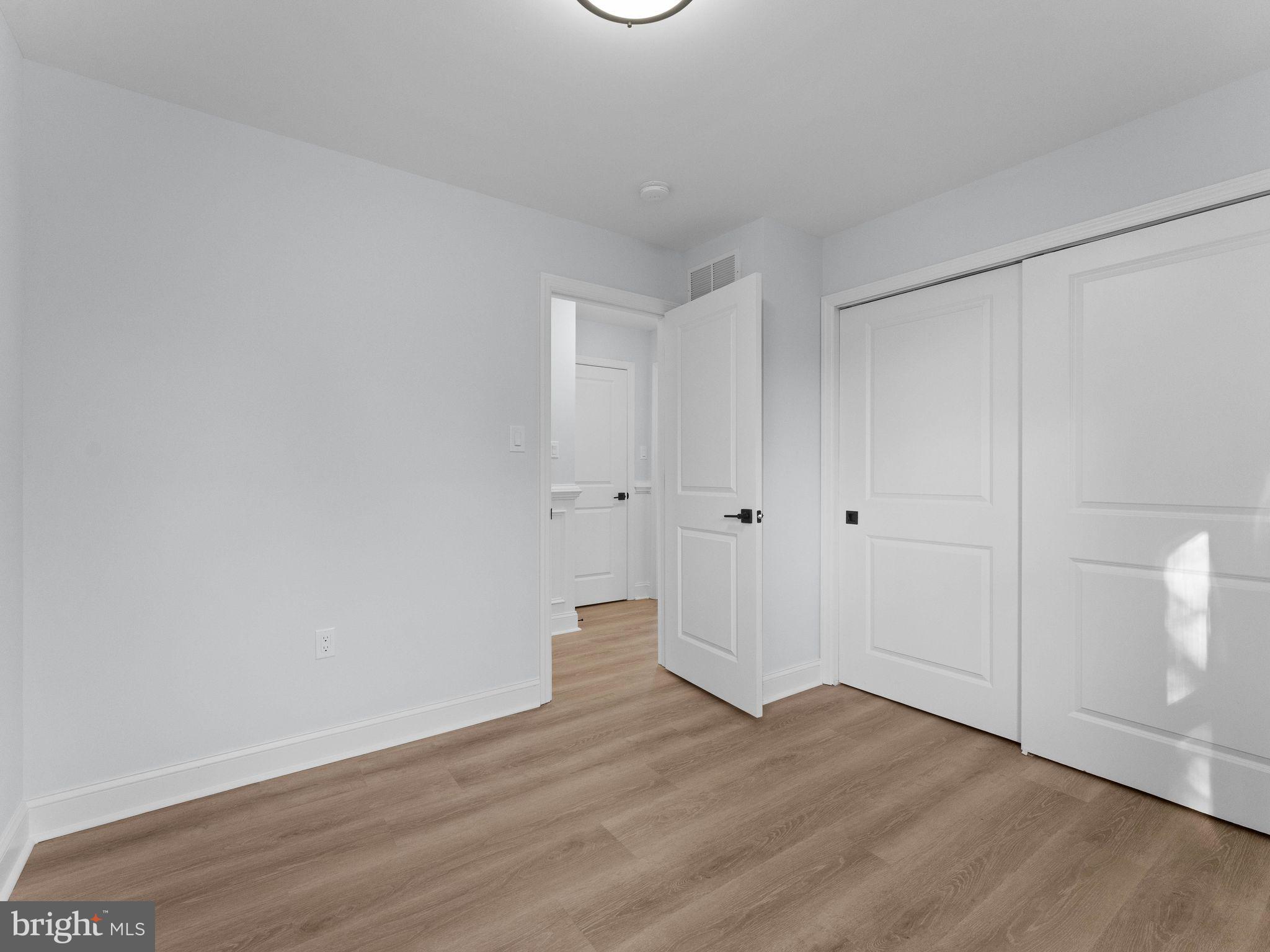 407 Chestnut Street Delran, NJ 08075 - Photo 22 of 39