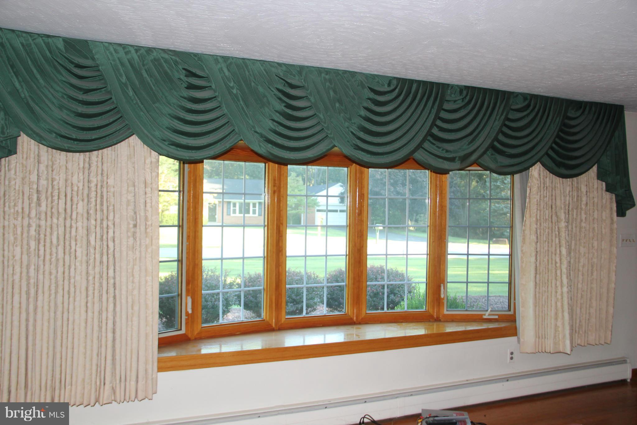 9913 Fox Hill Road Perry Hall, MD 21128 - Photo 7 of 24