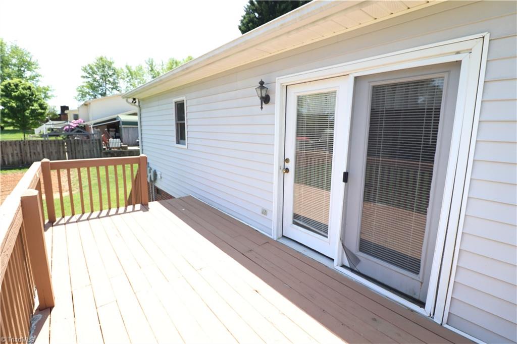 645 Lee Road Thomasville, NC 27360 - Photo 18 of 28 Gallery Image 18