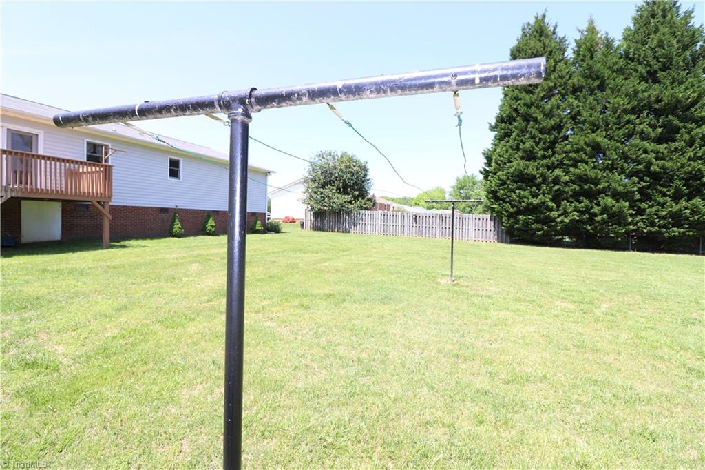 645 Lee Road Thomasville, NC 27360 - Photo 21 of 28 Gallery Image 21