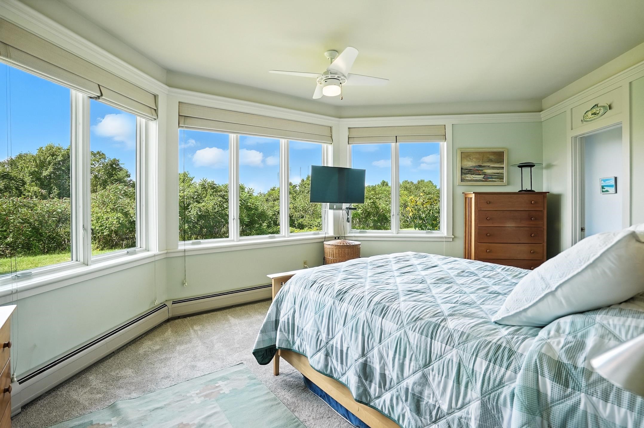 699 Nob Hill Road Williston, VT 05495 - Photo 26 of 53